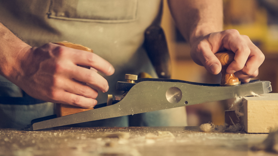 Montage et travail du bois sur mesure